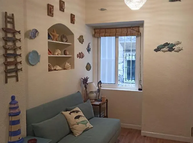 Marinero En La Ciudad Vieja En Daire A Coruña